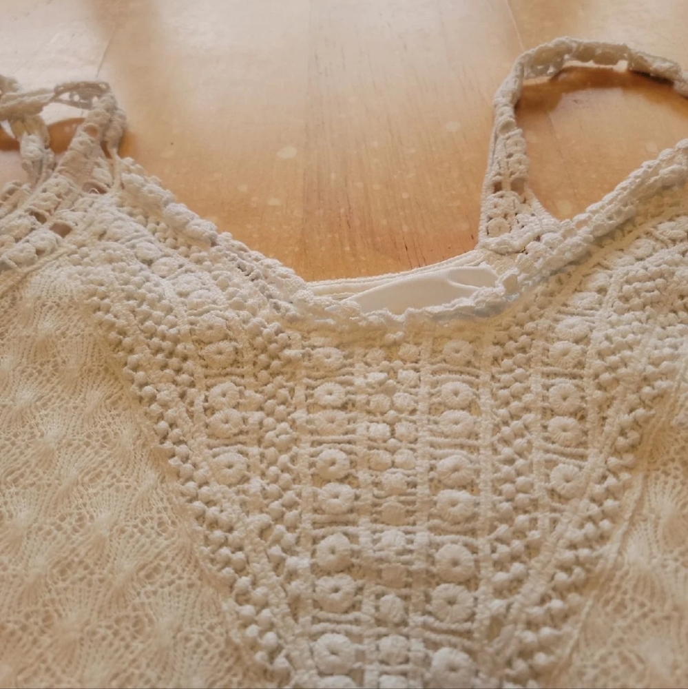 Tank top - Picture 2 of 3
